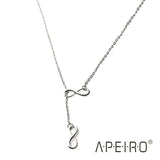 Dipló Apeiro Pendant Necklace